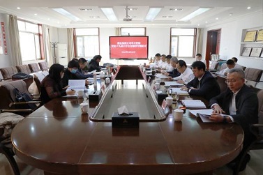 蒙盐集团公司开展学习贯彻党的十九届六中全会精神专题研讨