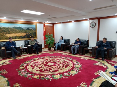 MK网页版登录入口组织全体人员集中学习