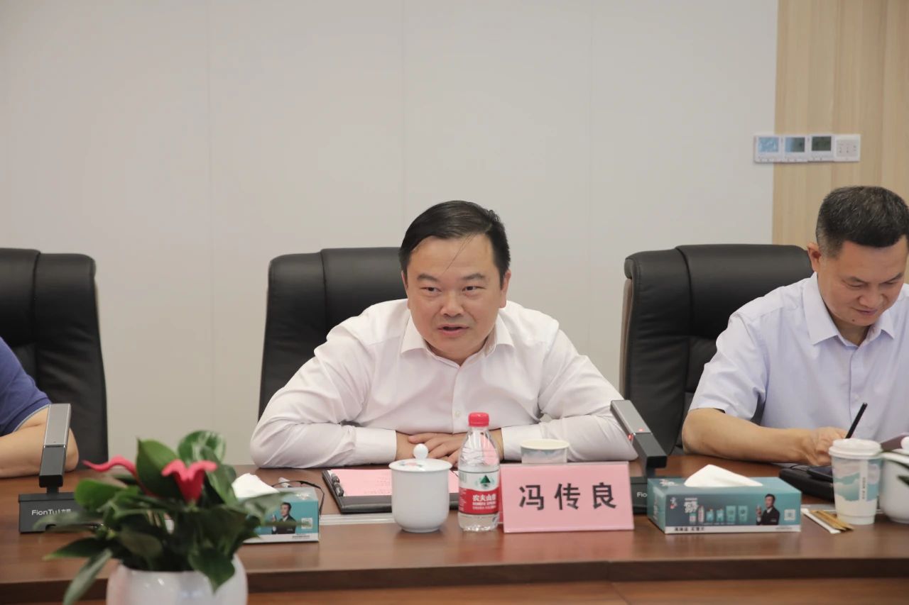 1685411852558080.jpg 1685411852558080.jpg