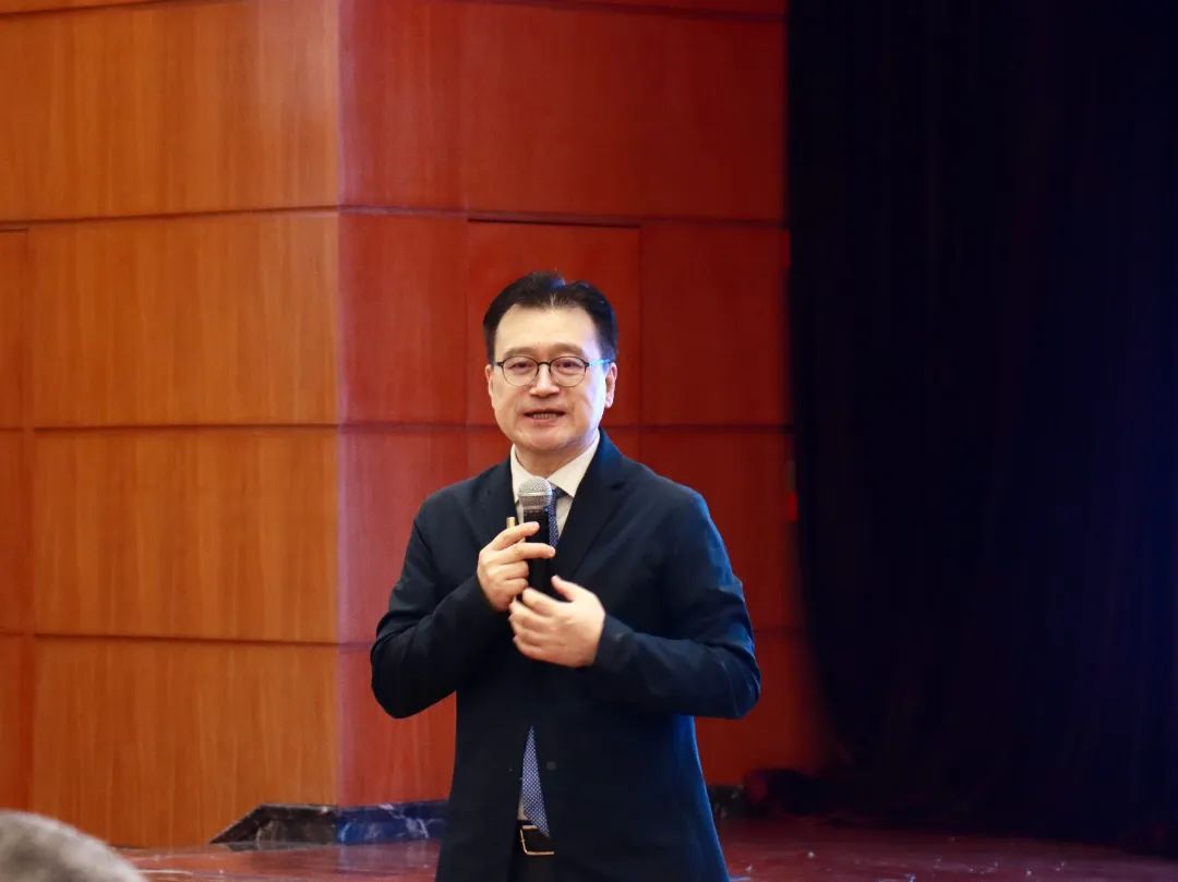 1692326932872517.jpg 1692326932872517.jpg