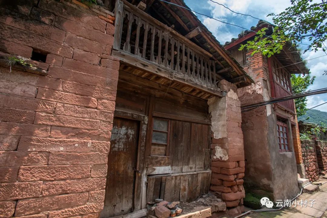 1708513582860743.jpg 1708513582860743.jpg