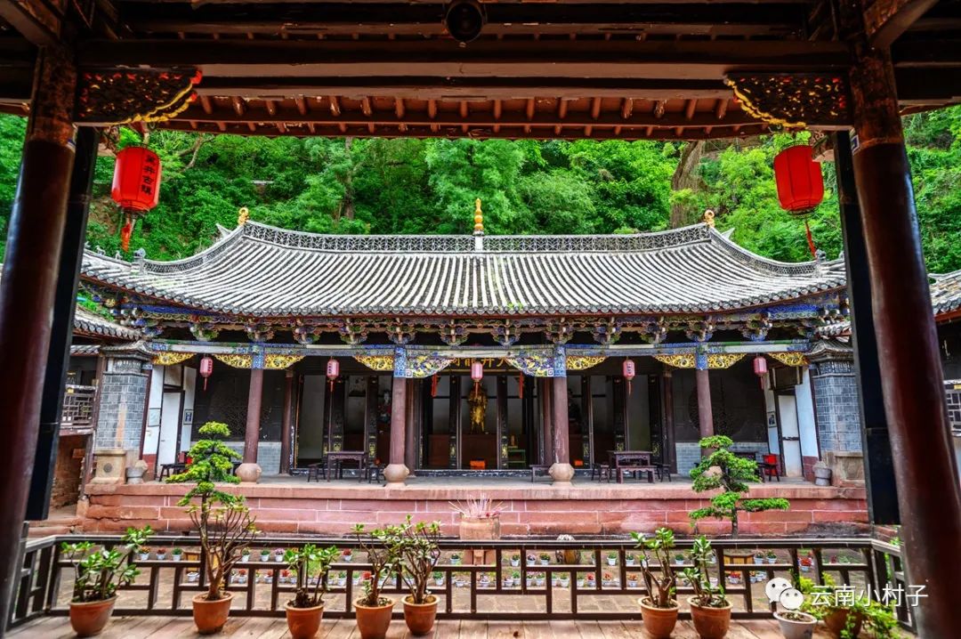 1708515109638978.jpg 1708515109638978.jpg